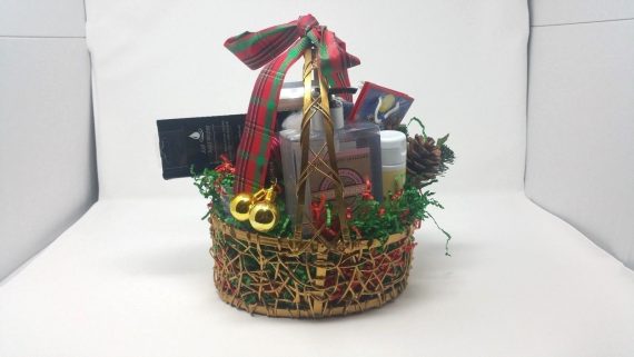 Holiday-Delray-Beach-Friends-Gift-Basket-Skin-Personal-Care-For-Her-WCandle-0