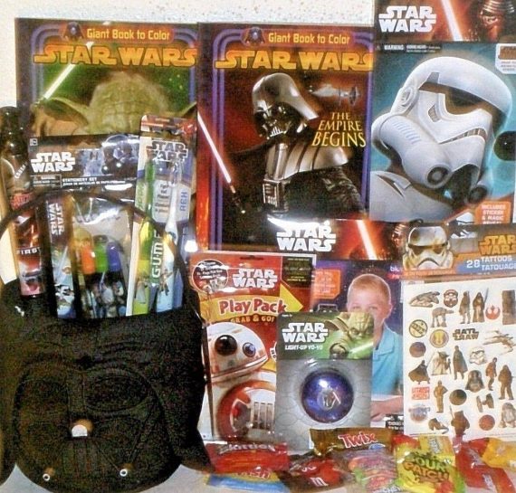 NEW-STAR-WARS-EASTER-TOY-GIFT-BASKET-VADER-PLUSH-TOYS-BIRTHDAY-playset-books-0