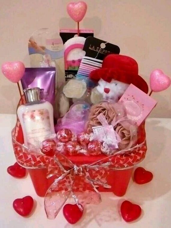 Valentine-Gift-Basket-Bath-Body-Lotion-Floating-Candles-Teddy-Bear-Chocolates-0
