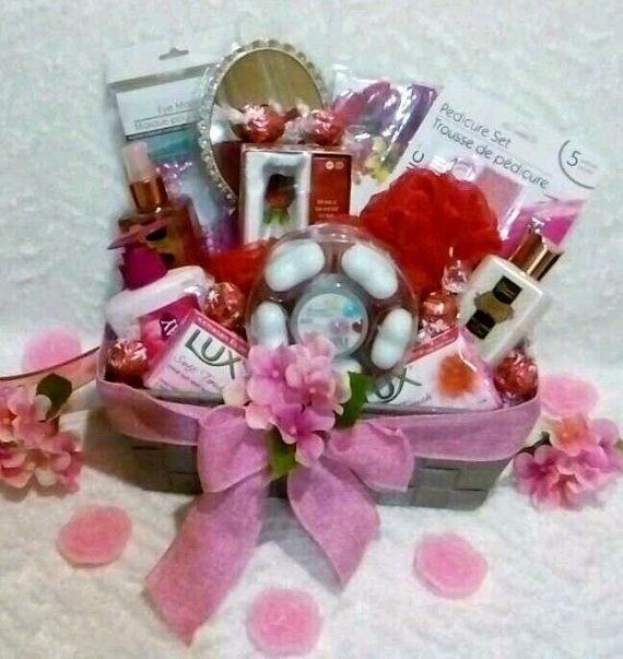 Valentines-Day-Gift-Basket-Women-Pink-Spa-Bath-Body-Foot-Lotion-Chocolates-Set-0